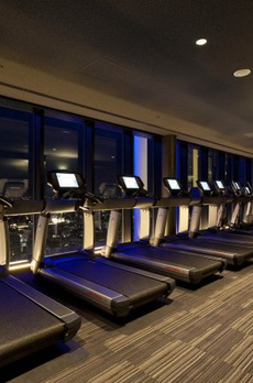 コンフォリア新宿イーストサイドタワー 