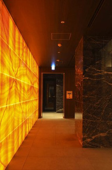 コンフォリア新宿イーストサイドタワー 