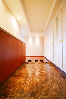 泉ガーデンレジデンス 