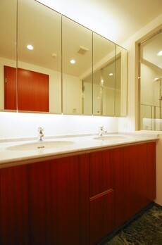 泉ガーデンレジデンス 