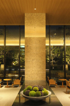 コンフォリア新宿イーストサイドタワー 