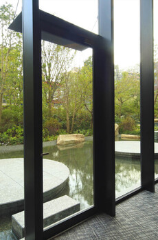 コンフォリア新宿イーストサイドタワー 