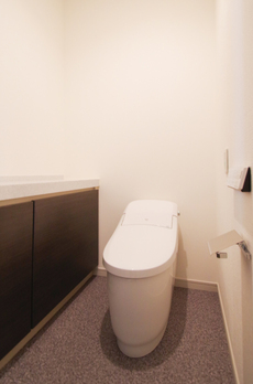 プラティーヌ西新宿 