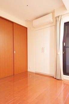 プラティーヌ新宿副都心 