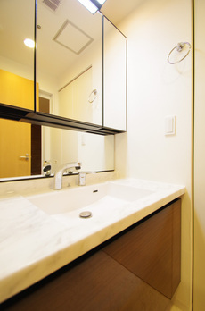 アクロスシティ中野坂上ハイツ 