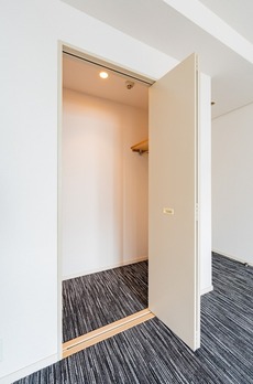 ヨコソーレインボータワーハイツ 