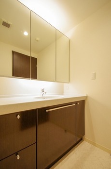 泉ガーデンレジデンス 