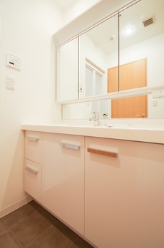 千代田ファーストハイツ 