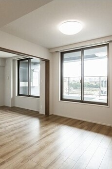 コンフォリア・リヴ根岸二丁目 