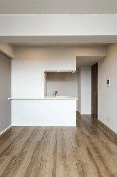 コンフォリア・リヴ根岸二丁目 