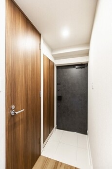 コンフォリア・リヴ根岸二丁目 