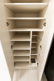 コンフォリア・リヴ根岸二丁目 