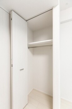 コンフォリア・リヴ根岸二丁目 