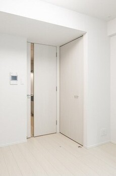 コンフォリア・リヴ根岸二丁目 