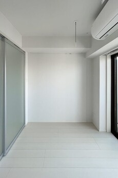 コンフォリア・リヴ根岸二丁目 