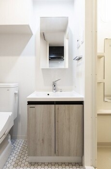 コンフォリア・リヴ根岸二丁目 