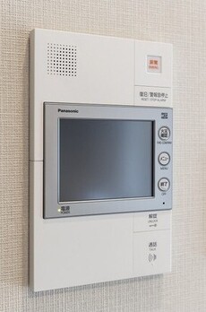 コンフォリア・リヴ根岸二丁目 