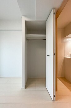 コンフォリア・リヴ根岸二丁目 