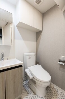 コンフォリア・リヴ根岸二丁目 