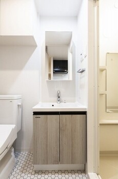 コンフォリア・リヴ根岸二丁目 