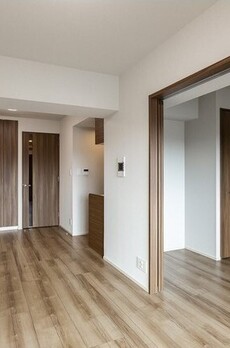 コンフォリア・リヴ根岸二丁目 