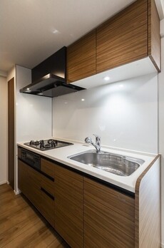 コンフォリア・リヴ根岸二丁目 