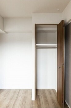 コンフォリア・リヴ根岸二丁目 