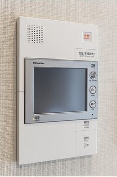 コンフォリア・リヴ根岸二丁目 