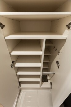 コンフォリア・リヴ根岸二丁目 