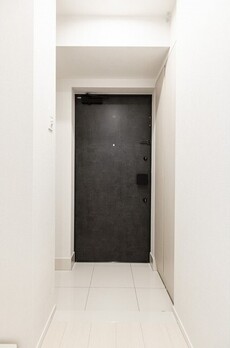 コンフォリア・リヴ根岸二丁目 