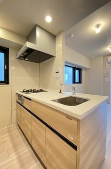 ルフォンプログレ上野入谷フロント 