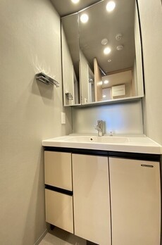 ルフォンプログレ上野入谷フロント 