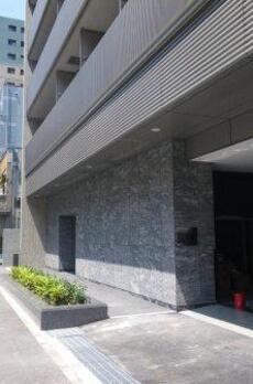 プレジリア新富町 
