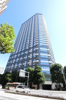 THE CENTER TOKYO 