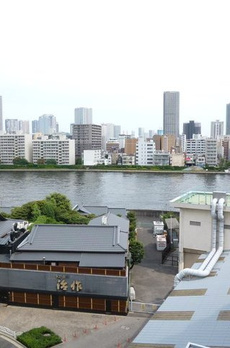 七丁目和田老舗ビル 
