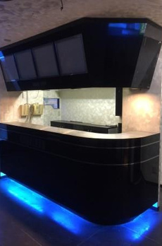 ニューギンザビル7号館 