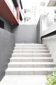 ルネサンス六本木プレミアムコート 