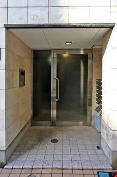 ロマロ銀座新富 