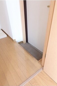 ロマロ銀座新富 