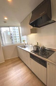 プライムアーバン新川 