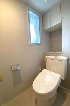 プライムアーバン新川 