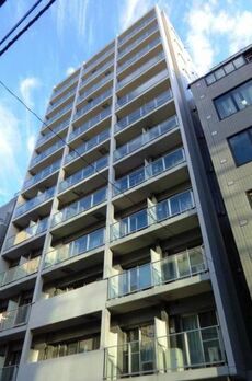 ドゥーエ新富町 