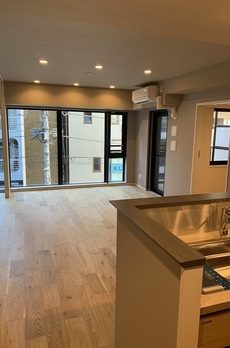イニシア中央湊 