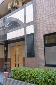 ガラステージ京橋 