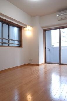 パレステュディオドルチェ日本橋EAST 