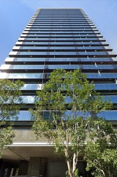 六本木グランドタワーレジデンス 