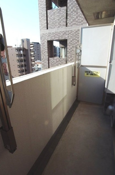 スカイコート三田慶大前 