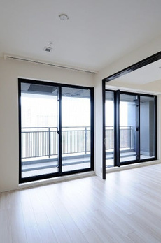 DEUX TOURS CANAL&SPA WEST棟 