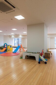 セントラルパークタワーラトゥール新宿 