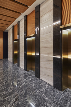 六本木グランドタワーレジデンス 